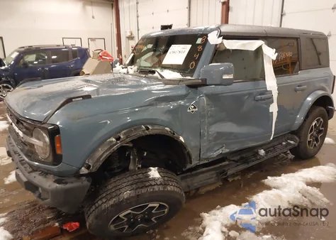 2025 Ford Bronco Outer Banks z USA, uszkodzony, nr VIN 1FMEE8BP5SLA41382